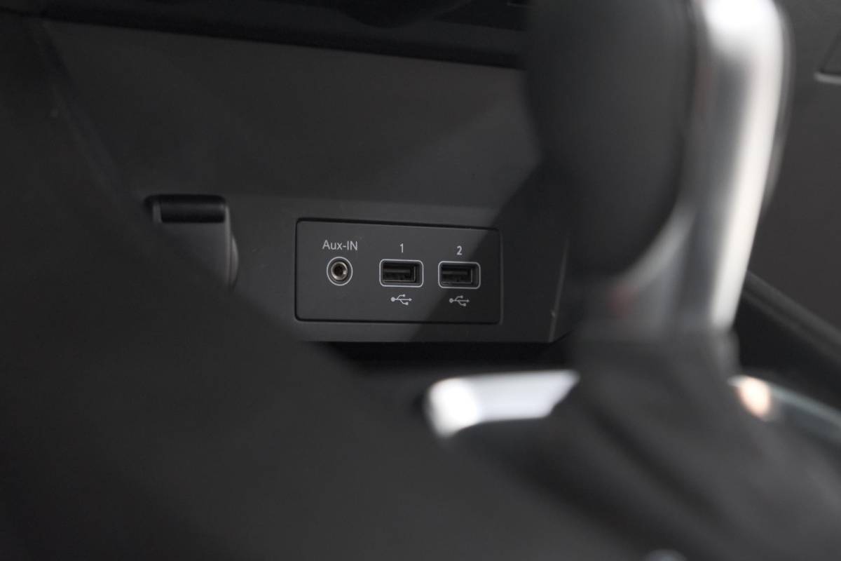 Renault Captur Renault Captur 1.6 E-Tech full hybrid 145 techno | Camera | Parkeersensoren | Climate control | Keyless