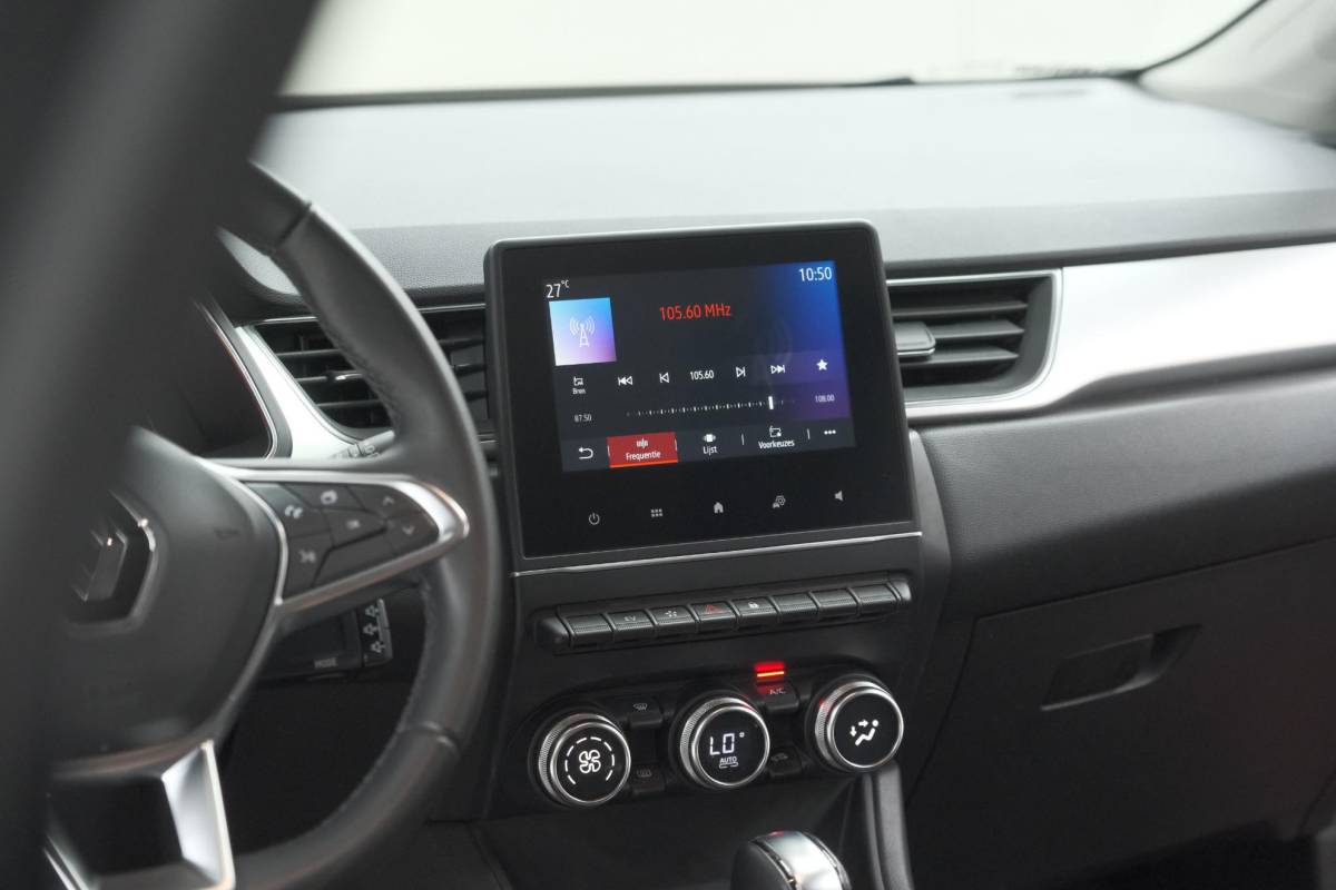 Renault Captur Renault Captur 1.6 E-Tech full hybrid 145 techno | Camera | Parkeersensoren | Climate control | Keyless