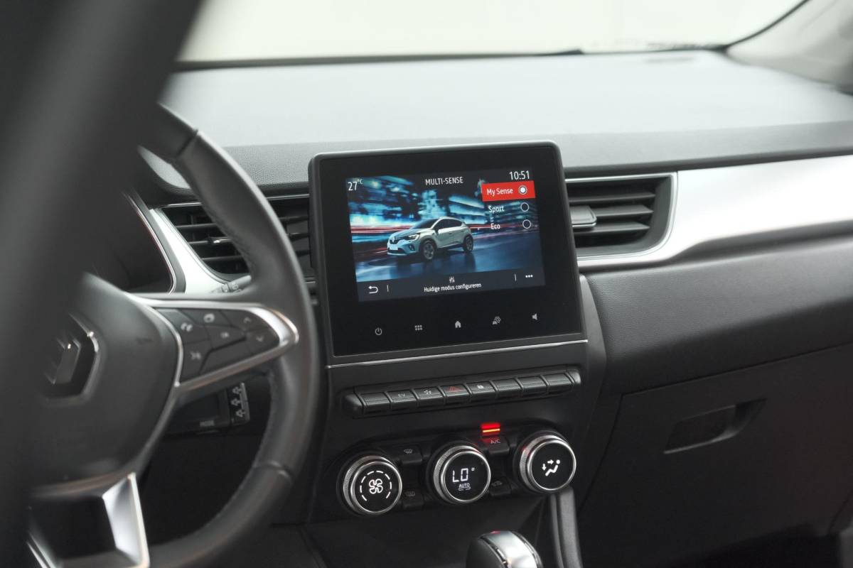 Renault Captur Renault Captur 1.6 E-Tech full hybrid 145 techno | Camera | Parkeersensoren | Climate control | Keyless