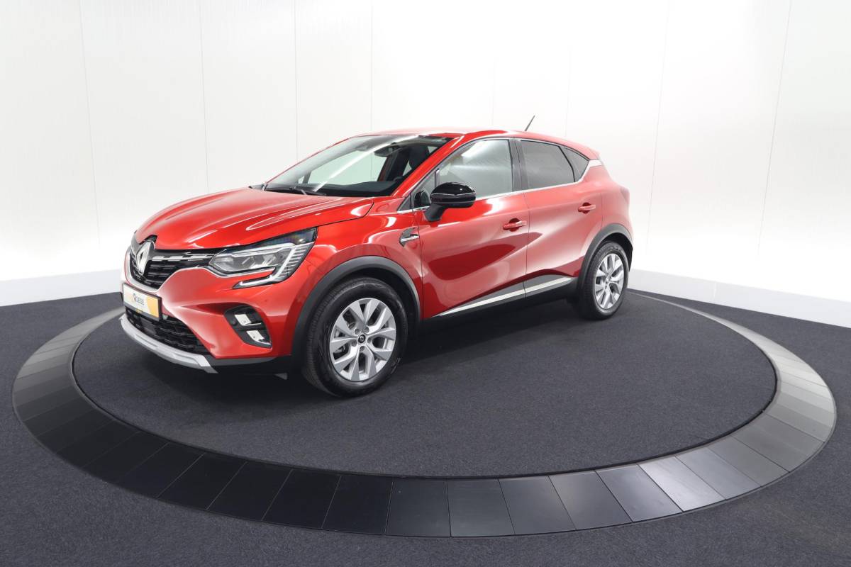 Renault Captur Renault Captur 1.6 E-Tech full hybrid 145 techno | Camera | Parkeersensoren | Climate control | Keyless