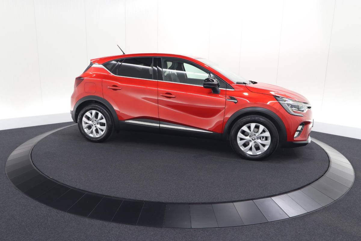Renault Captur Renault Captur 1.6 E-Tech full hybrid 145 techno | Camera | Parkeersensoren | Climate control | Keyless