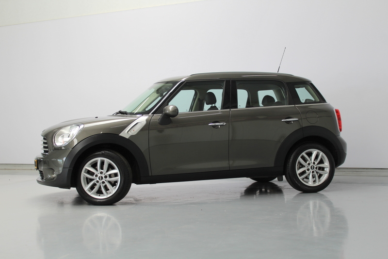 MINI Countryman MINI Countryman 1.6 Cooper Chili 123PK, RIJKLAAR | DEELS LEER | PARK.SENSOREN | CLIMATE CONTROLE | STOELVERWARMING