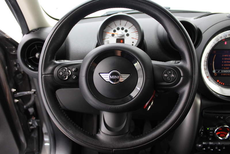 MINI Countryman MINI Countryman 1.6 Cooper Chili 123PK, RIJKLAAR | DEELS LEER | PARK.SENSOREN | CLIMATE CONTROLE | STOELVERWARMING