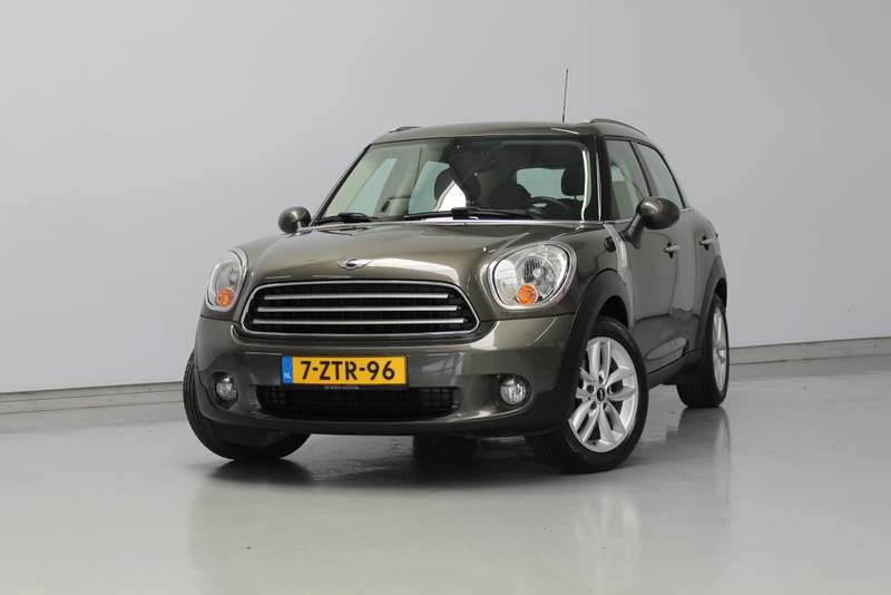 MINI Countryman MINI Countryman 1.6 Cooper Chili 123PK, RIJKLAAR | DEELS LEER | PARK.SENSOREN | CLIMATE CONTROLE | STOELVERWARMING