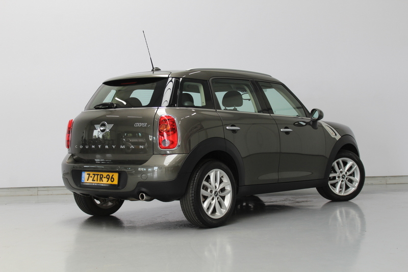 MINI Countryman MINI Countryman 1.6 Cooper Chili 123PK, RIJKLAAR | DEELS LEER | PARK.SENSOREN | CLIMATE CONTROLE | STOELVERWARMING