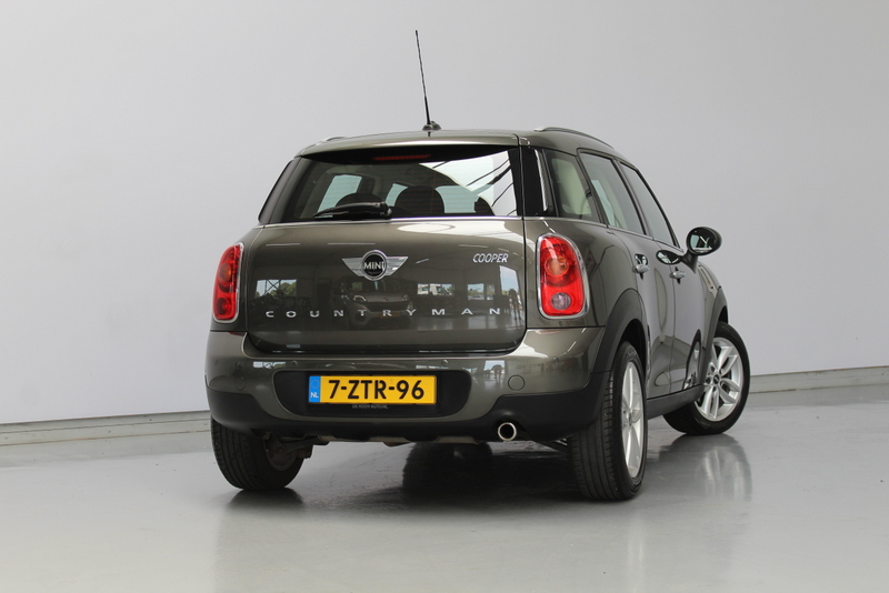 MINI Countryman MINI Countryman 1.6 Cooper Chili 123PK, RIJKLAAR | DEELS LEER | PARK.SENSOREN | CLIMATE CONTROLE | STOELVERWARMING