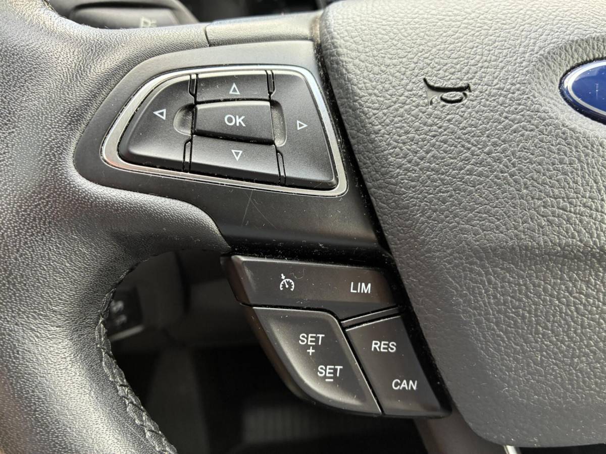 Ford Focus Ford Focus Wagon 1.0 125 PK EcoBoost Trend | AUTOMAAT | WINTER PAKKET