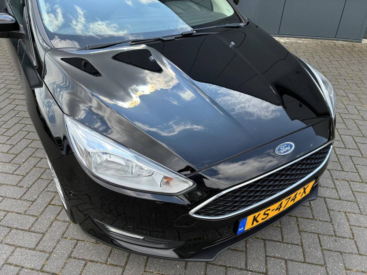 Ford Focus Ford Focus Wagon 1.0 125 PK EcoBoost Trend | AUTOMAAT | WINTER PAKKET