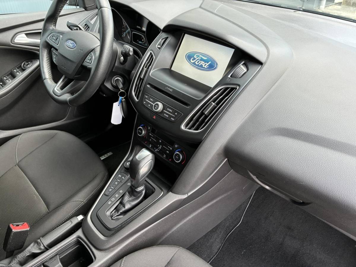 Ford Focus Ford Focus Wagon 1.0 125 PK EcoBoost Trend | AUTOMAAT | WINTER PAKKET