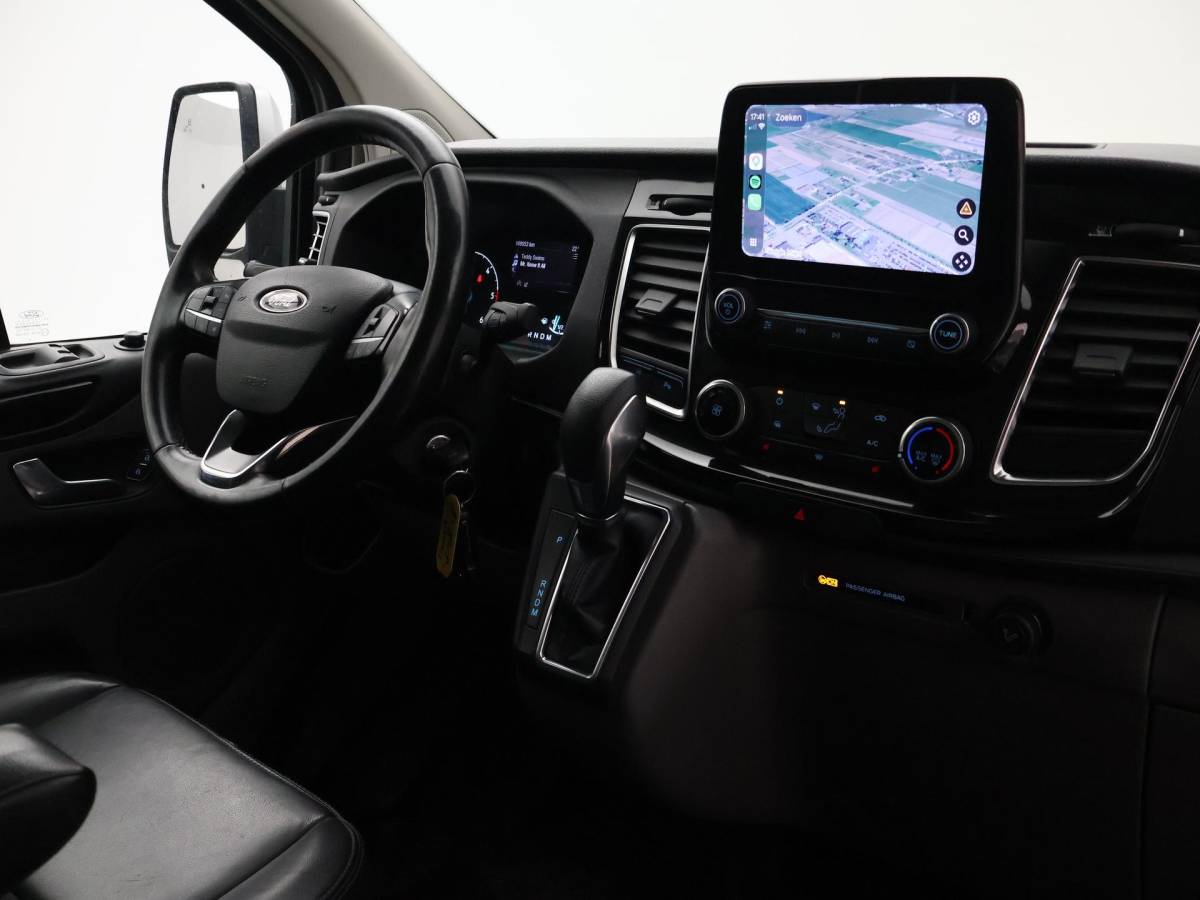 Ford Transit Custom Ford Transit Custom 310 2.0 TDCI 170 PK AUT. L2H1 SPORT + CAMERA | ADAPTIVE CRUISE | CARPLAY | TREKHAAK | STOELVERW.