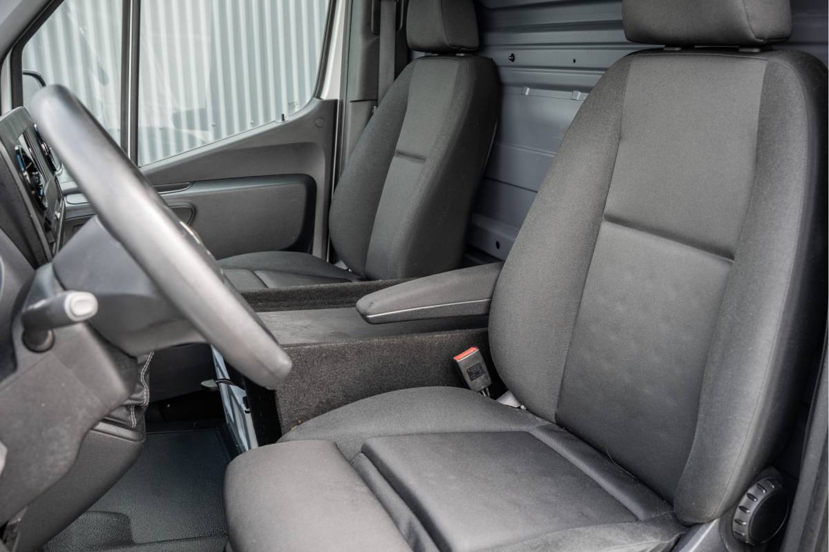 Mercedes-Benz Sprinter Mercedes-Benz Sprinter 311 CDI RWD L2H2 | Volledig Ingericht | Mbux | Camera | Navi | Climatronic