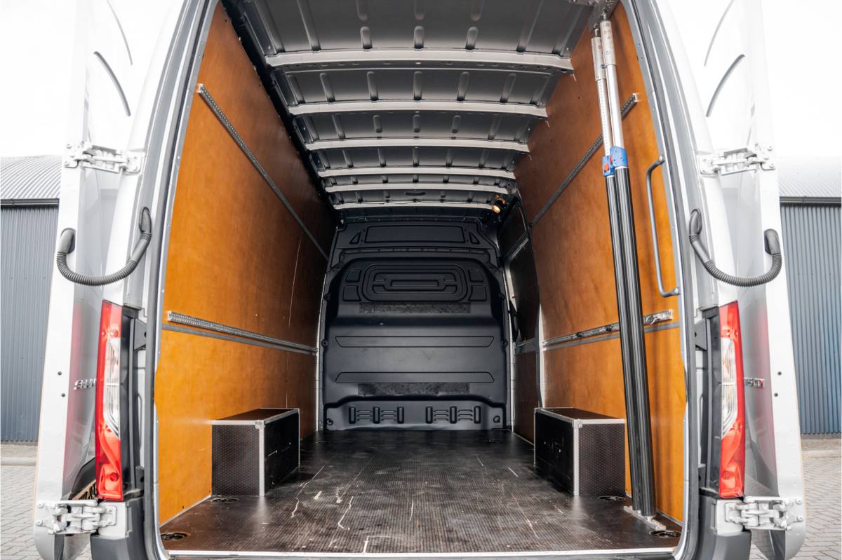 Mercedes-Benz Sprinter Mercedes-Benz Sprinter 315 CDI RWD L3H2 | ZGAN | Automaat | 1e Eigenaar | Camera | Carplay | Cruise | Mbux | Climatronic