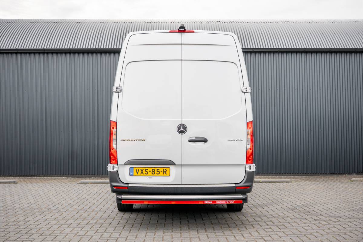 Mercedes-Benz Sprinter Mercedes-Benz Sprinter 315 CDI RWD L3H2 | ZGAN | Automaat | 1e Eigenaar | Camera | Carplay | Cruise | Mbux | Climatronic