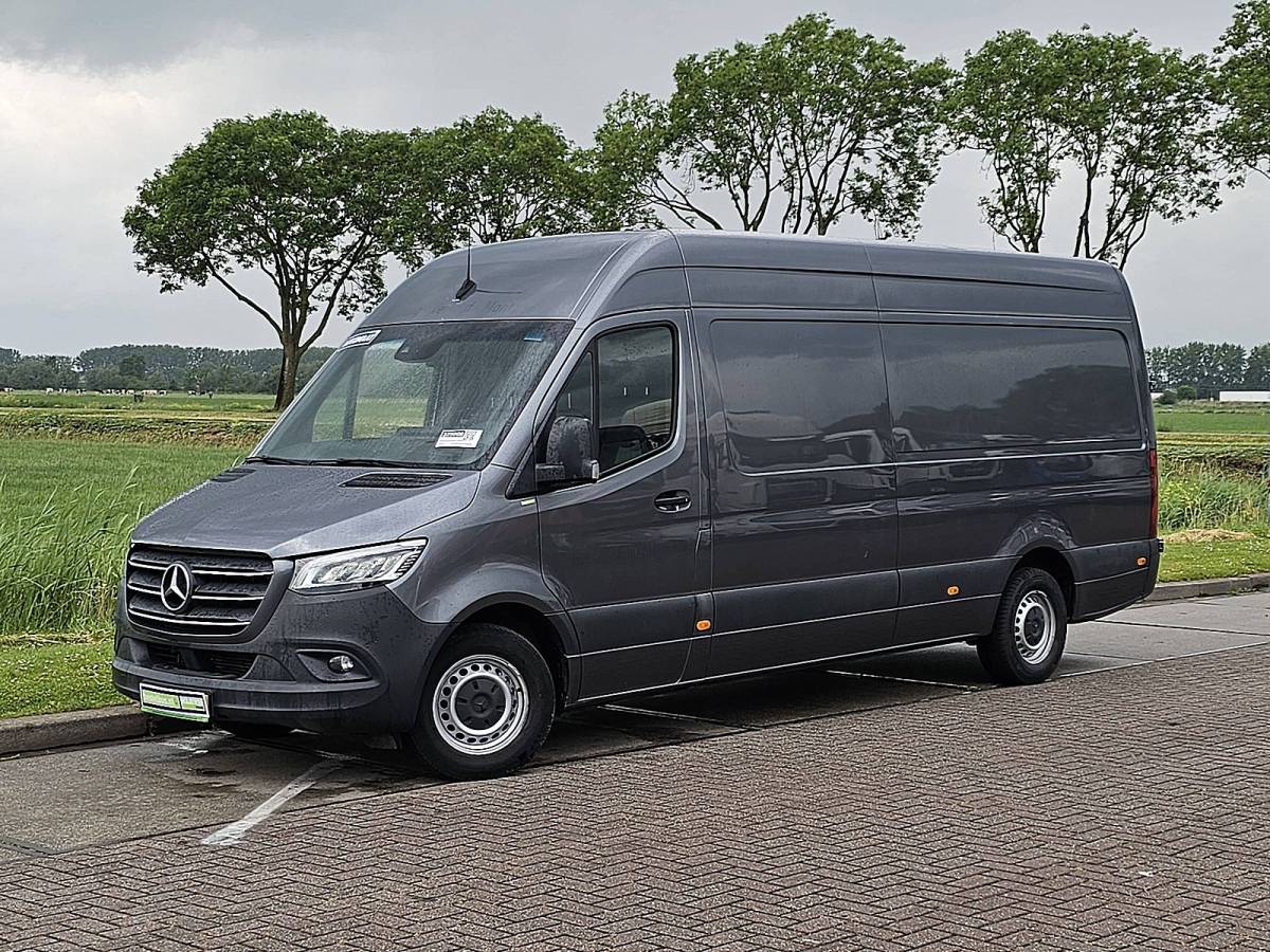 Mercedes-Benz Sprinter MERCEDES-BENZ SPRINTER 319 l3h2 v6 led 3.5t-trh
