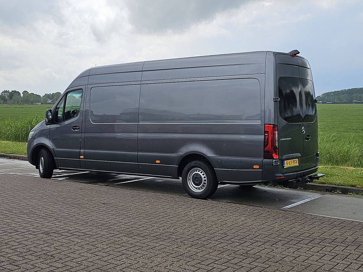 Mercedes-Benz Sprinter MERCEDES-BENZ SPRINTER 319 l3h2 v6 led 3.5t-trh