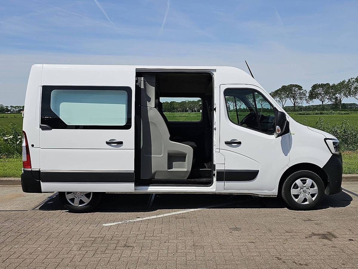 Renault Master RENAULT MASTER 2.3 l2h2 dubbele cabine!