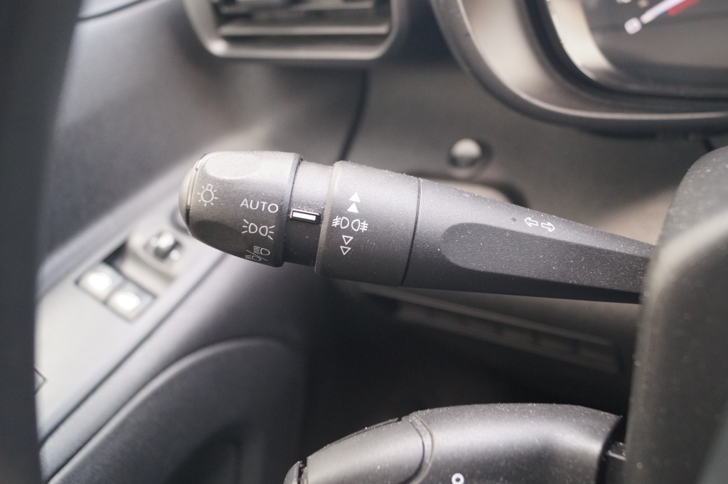 Toyota ProAce Toyota ProAce City 1.5 D-4D Professional -NAVI-3persoons-TREKHAAK-PDC-