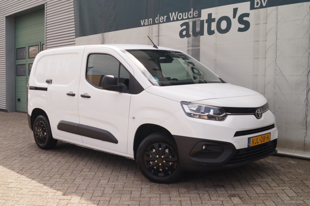 Toyota ProAce Toyota ProAce City 1.5 D-4D Professional -NAVI-3persoons-TREKHAAK-PDC-
