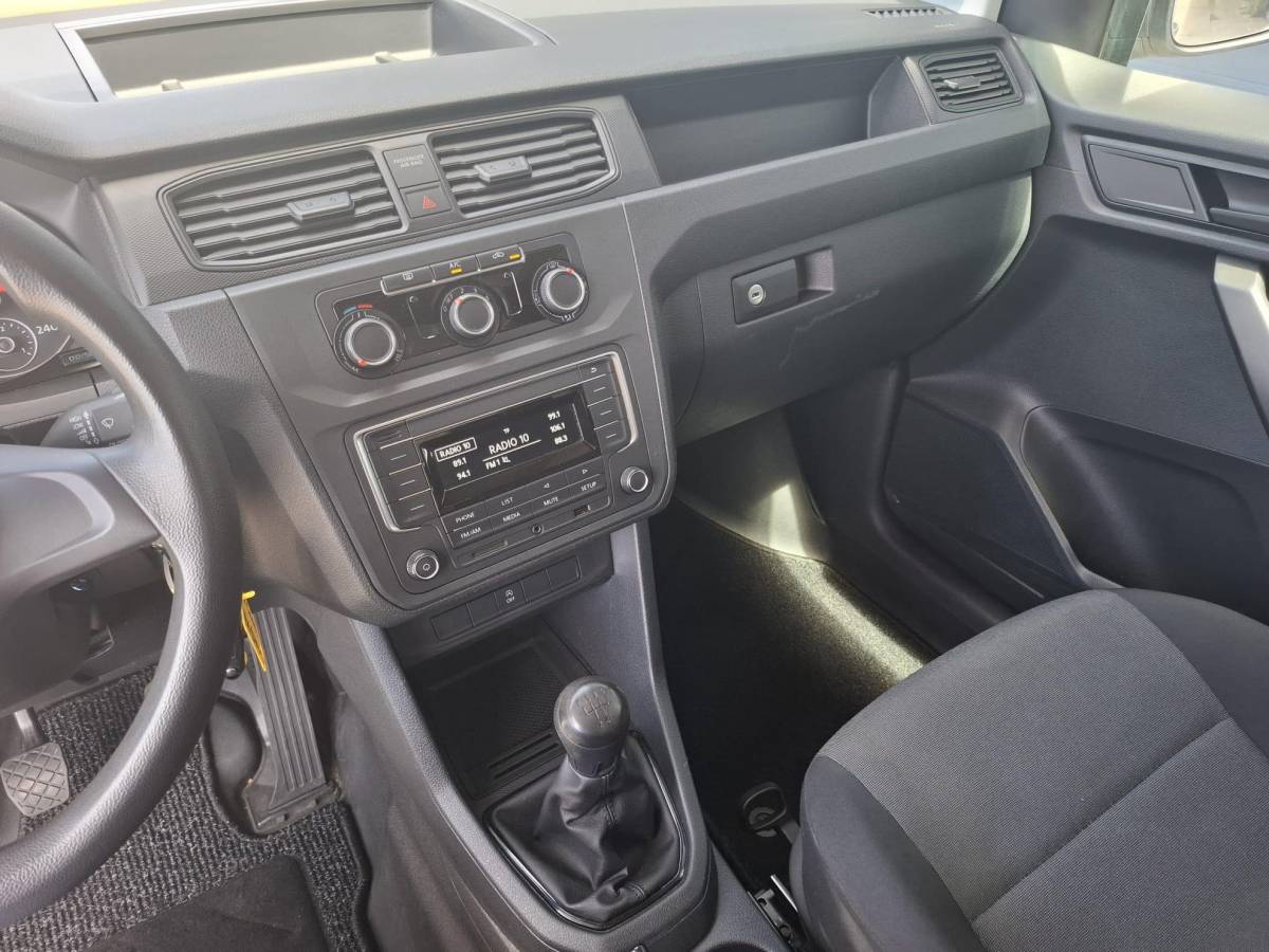 Volkswagen Caddy Volkswagen Caddy 2.0 TDI L1H1 BMT Trendline VERLAAGD / AIRCO / STOEL VERWARMING / EURO 6 / NAVI / MARGE AUTO !!