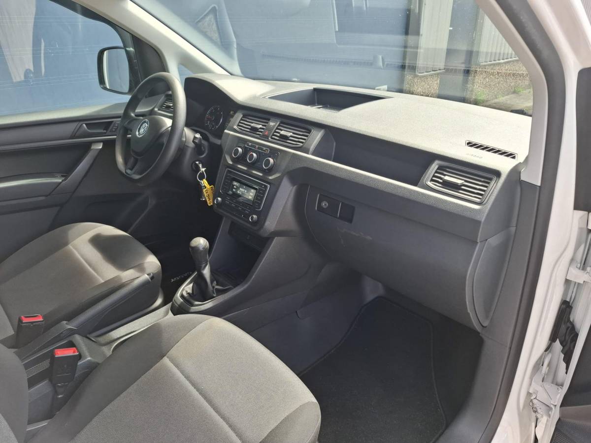 Volkswagen Caddy Volkswagen Caddy 2.0 TDI L1H1 BMT Trendline VERLAAGD / AIRCO / STOEL VERWARMING / EURO 6 / NAVI / MARGE AUTO !!