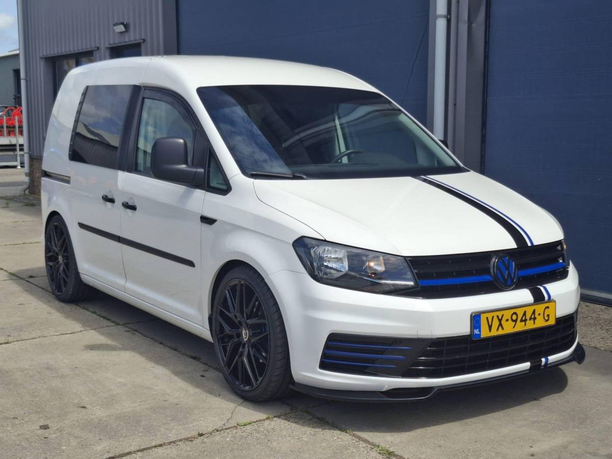 Volkswagen Caddy Volkswagen Caddy 2.0 TDI L1H1 BMT Trendline VERLAAGD / AIRCO / STOEL VERWARMING / EURO 6 / NAVI / MARGE AUTO !!