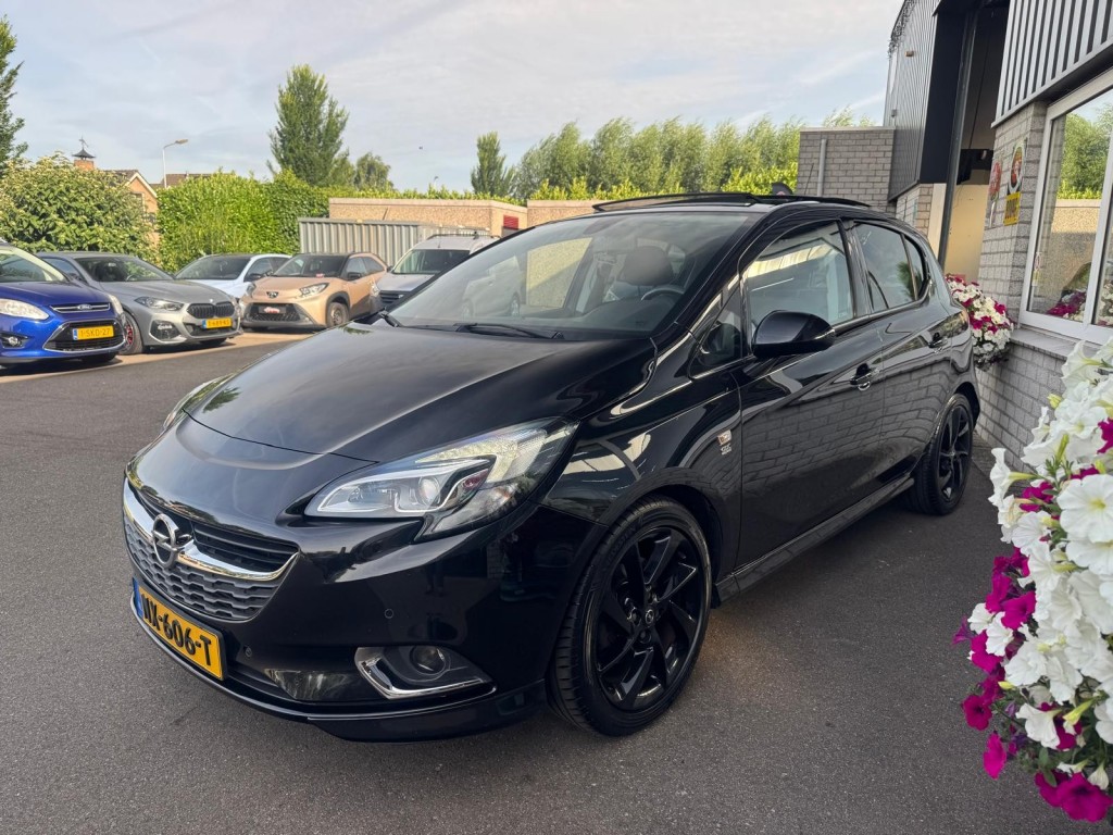 Opel Corsa Opel Corsa 1.0 TURBO OPC-line Panoramadak Trekhaak Stoelverwarming Carplay Stuurverw.