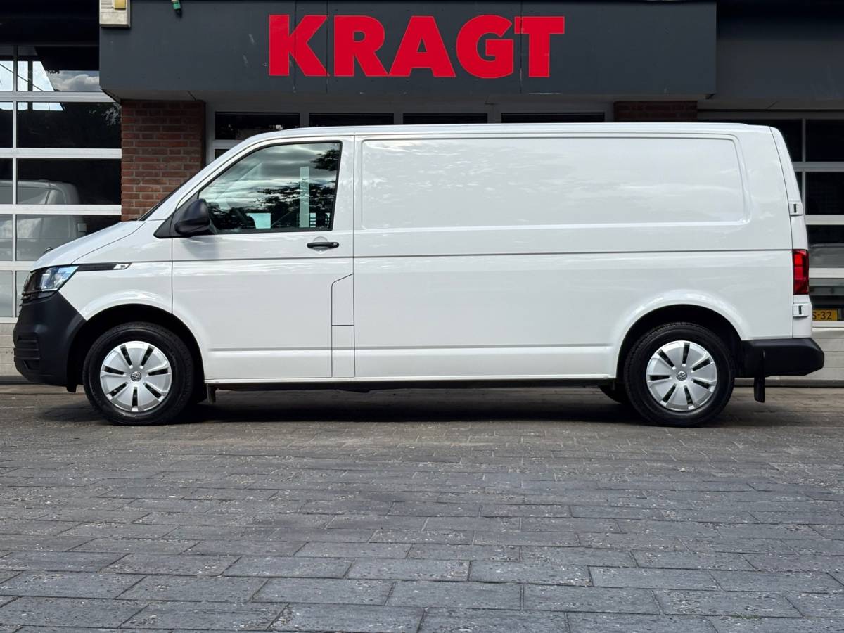 Volkswagen Transporter Volkswagen TRANSPORTER 2.0 TDI L2H1 150PK!|DSG Automaat|airco|achteruitrijcamera|apple carplay|drie zitplaatse