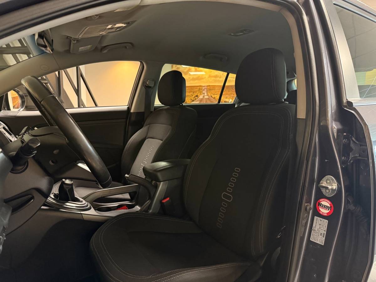 Kia Sportage Kia Sportage 1.6 GDI Plus Pack *Trekhaak* Airco|Cruise|All-seasons|PDC|NAP