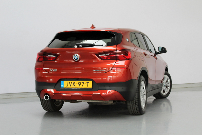 BMW X2 BMW X2 xDrive25e Executive, PHEV HYBRIDE |, RIJKLAAR | HEAD-UP SIAPLAY | CAMERA | FULL LED