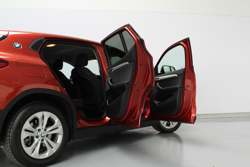 BMW X2 BMW X2 xDrive25e Executive, PHEV HYBRIDE |, RIJKLAAR | HEAD-UP SIAPLAY | CAMERA | FULL LED