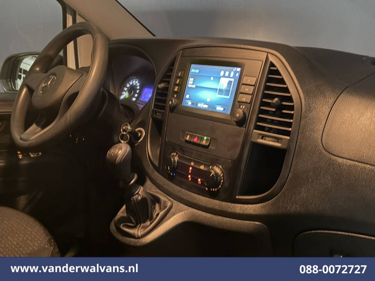 Mercedes-Benz Vito Mercedes-Benz Vito 110 CDI L2H1 Euro6 Airco | Camera | Navigatie | Apple Carplay | Cruisecontrol | Android Auto, Achterklep