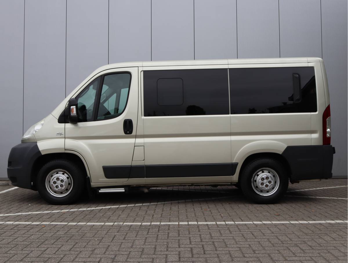 Fiat Ducato Fiat Ducato 30 3.0 MultiJet KH1 DC | Rolstoel auto met lift