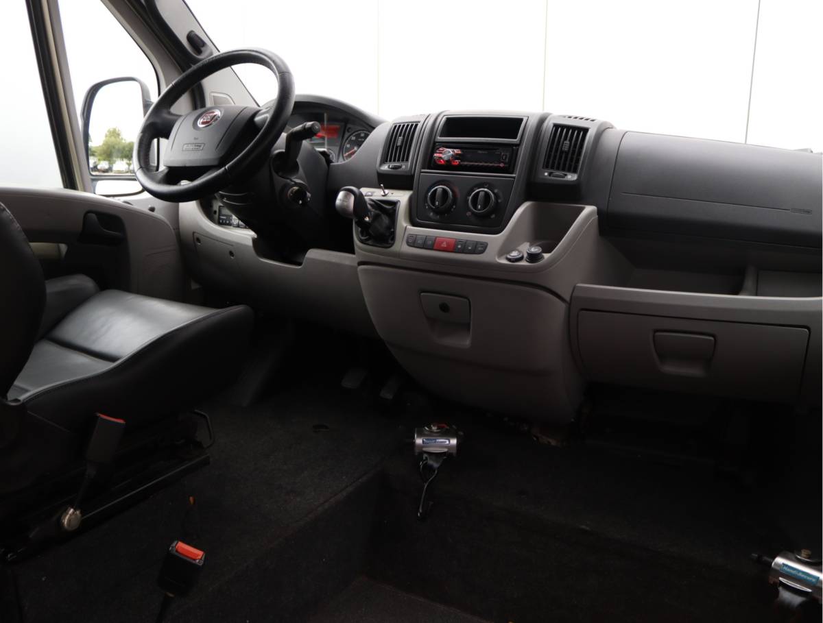 Fiat Ducato Fiat Ducato 30 3.0 MultiJet KH1 DC | Rolstoel auto met lift