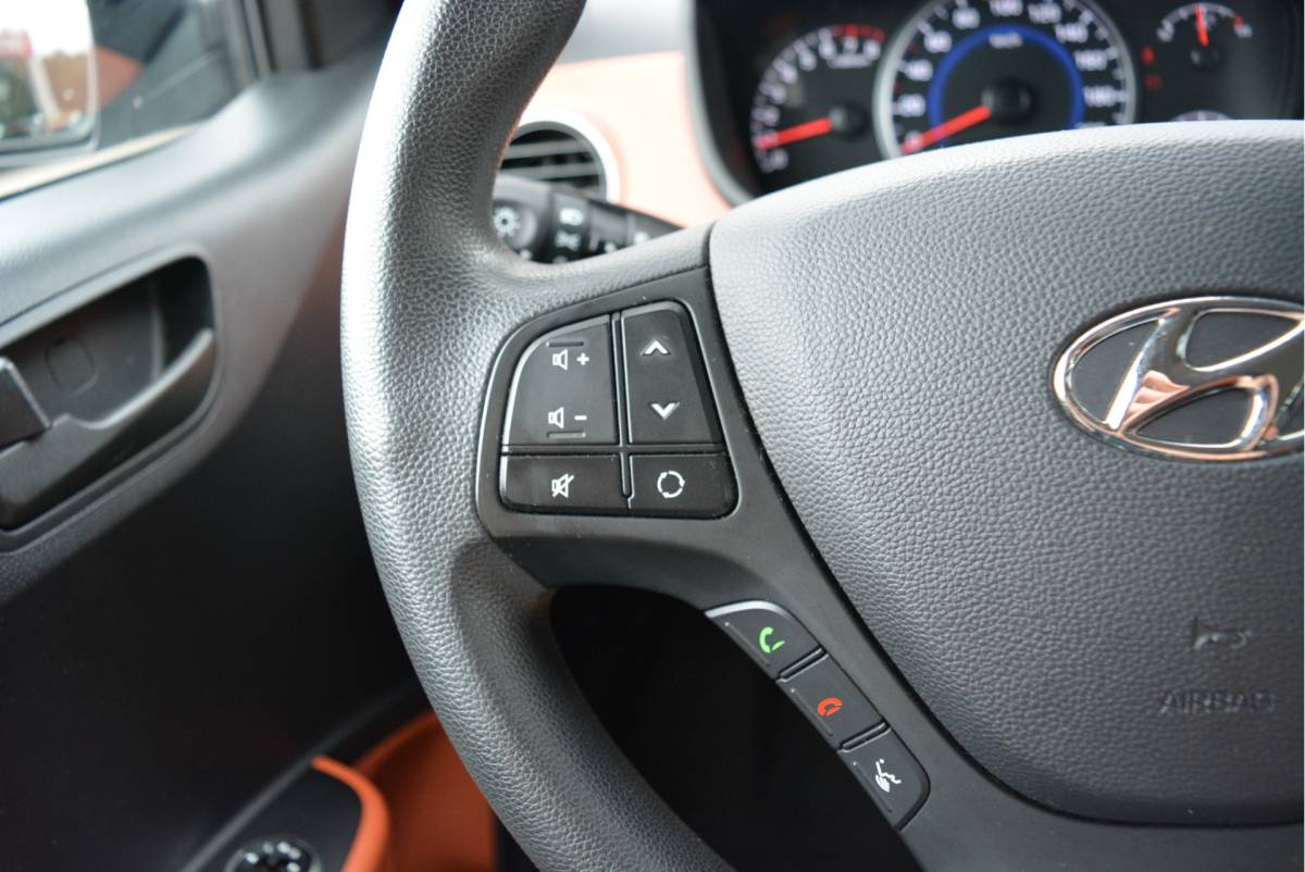 Hyundai i10 Hyundai i10 1.0i 66PK i-Motion Comfort Plus | Cruise | Clima | Orig. NL | NAP |