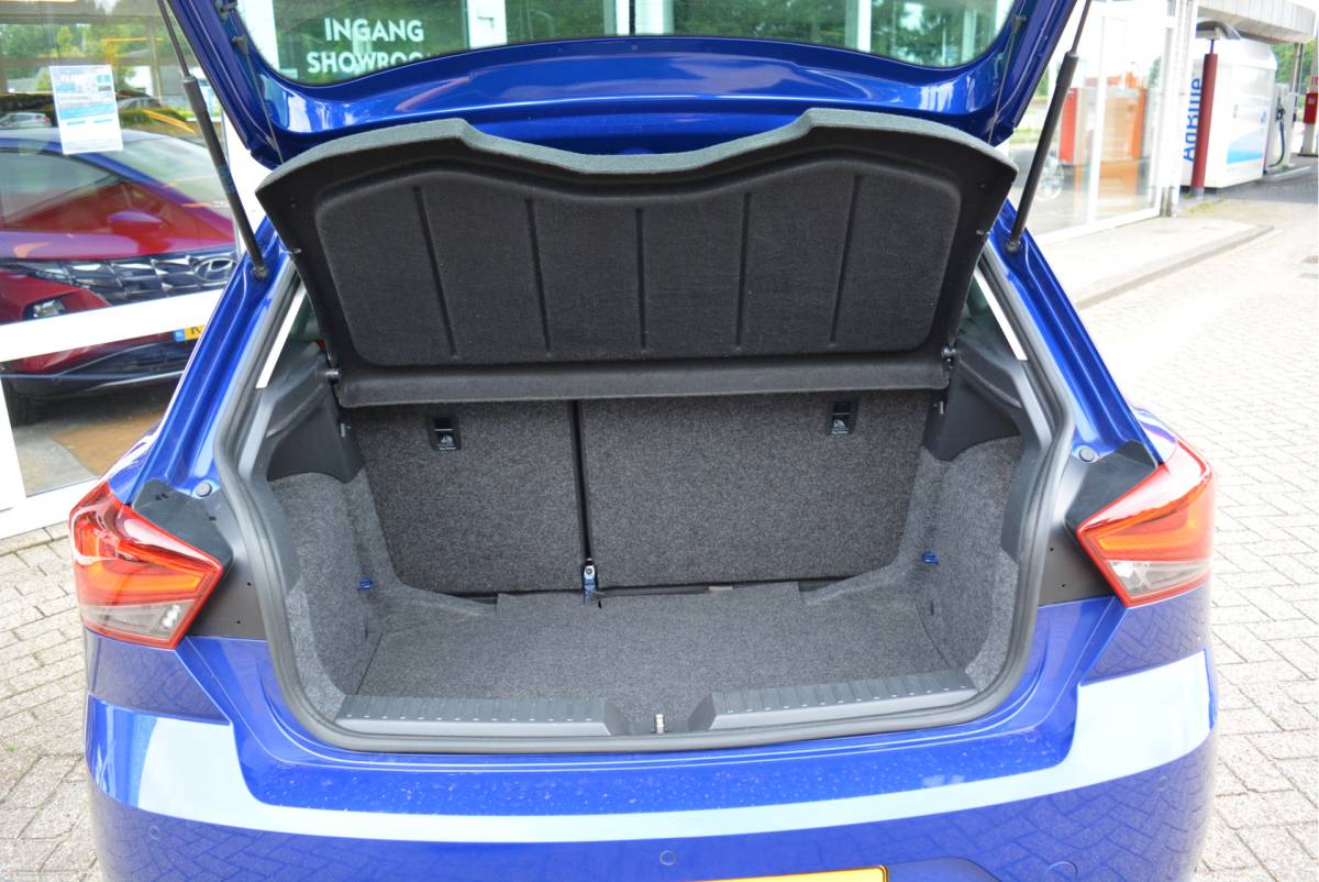 SEAT Ibiza SEAT Ibiza 1.0 116pk TSI Style Business Intense Beats DSG | Virtual CP | Orig. NL | NAP |