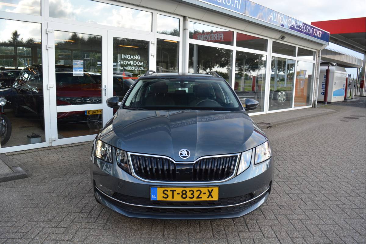 Škoda Octavia ŠKODA Octavia Combi —VERKOCHT—