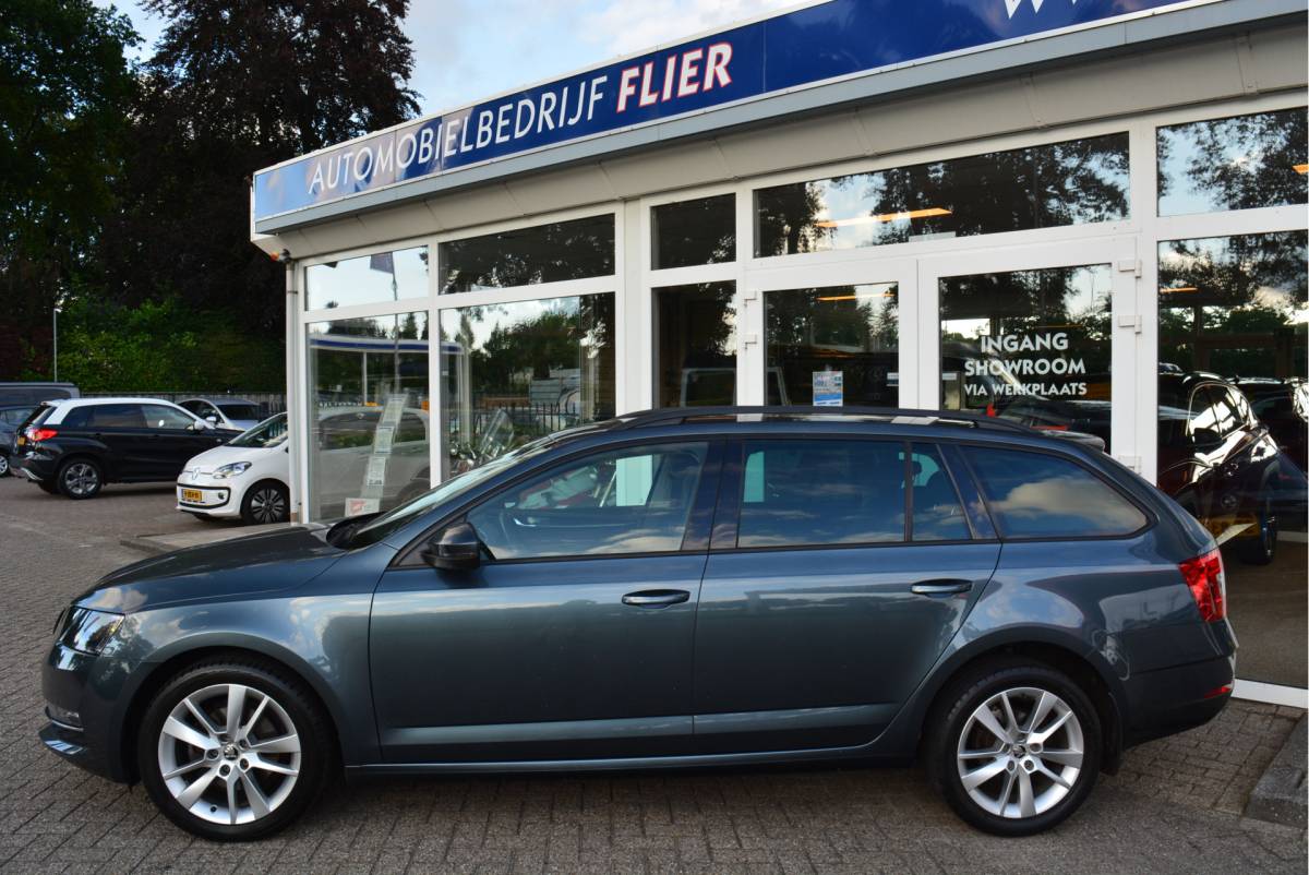 Škoda Octavia ŠKODA Octavia Combi —VERKOCHT—