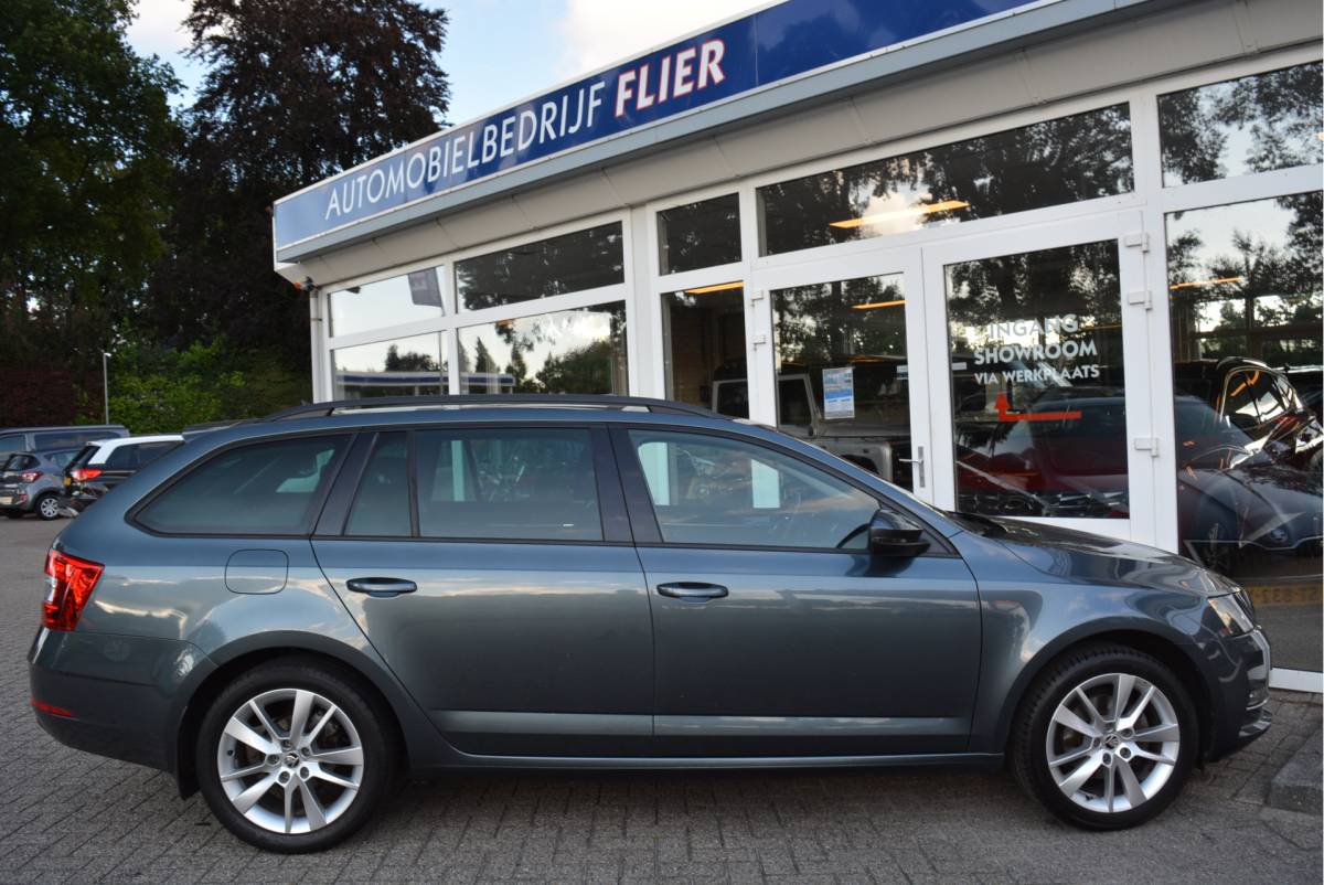 Škoda Octavia ŠKODA Octavia Combi —VERKOCHT—