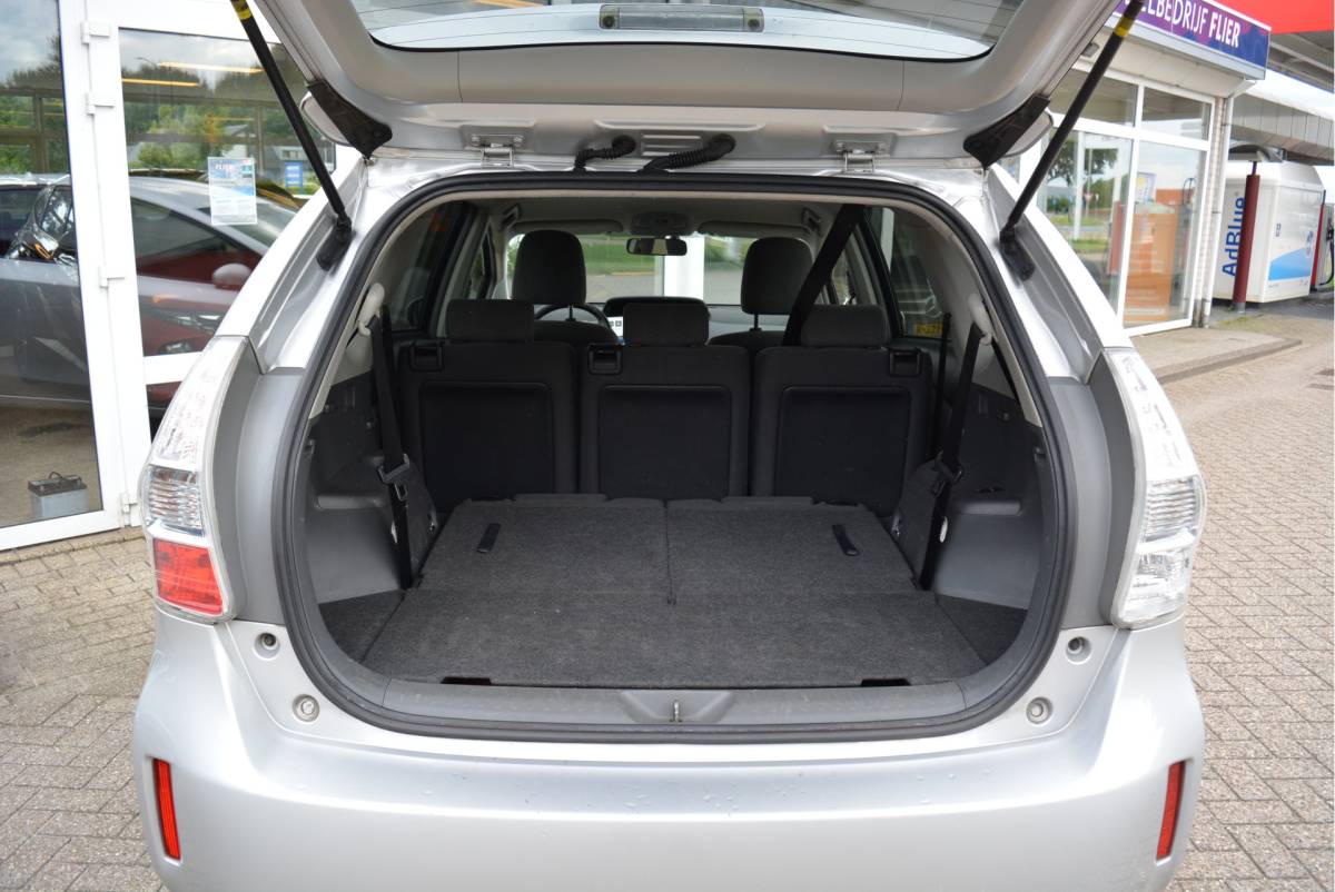 Toyota Prius Toyota Prius Wagon 1.8 Comfort 96g | Cruise | 7-Pers | Orig. NL | NAP |