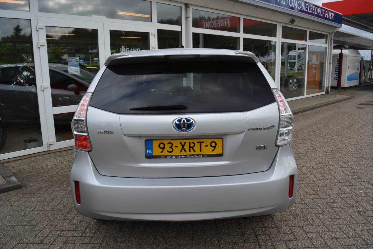 Toyota Prius Toyota Prius Wagon 1.8 Comfort 96g | Cruise | 7-Pers | Orig. NL | NAP |