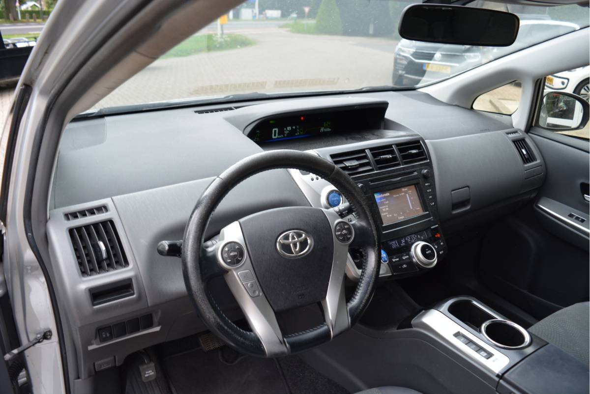 Toyota Prius Toyota Prius Wagon 1.8 Comfort 96g | Cruise | 7-Pers | Orig. NL | NAP |