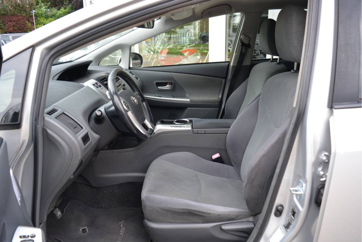 Toyota Prius Toyota Prius Wagon 1.8 Comfort 96g | Cruise | 7-Pers | Orig. NL | NAP |