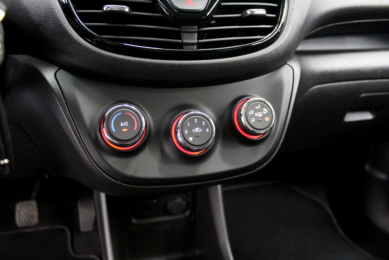 Opel KARL Opel KARL 1.0 Rocks Online Edition RIJKLAAR | CARPLAY | PARK.SENSOREN | CRUISE CONTROLE | AIRCO
