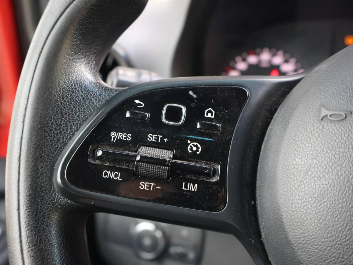 Mercedes-Benz Sprinter Mercedes-Benz Sprinter 2.2 CDI AUT. L2H1 DUBBEL CABINE *44.387 KM* + APPLE CARPLAY | CAMERA | CRUISE | 5-PERS.