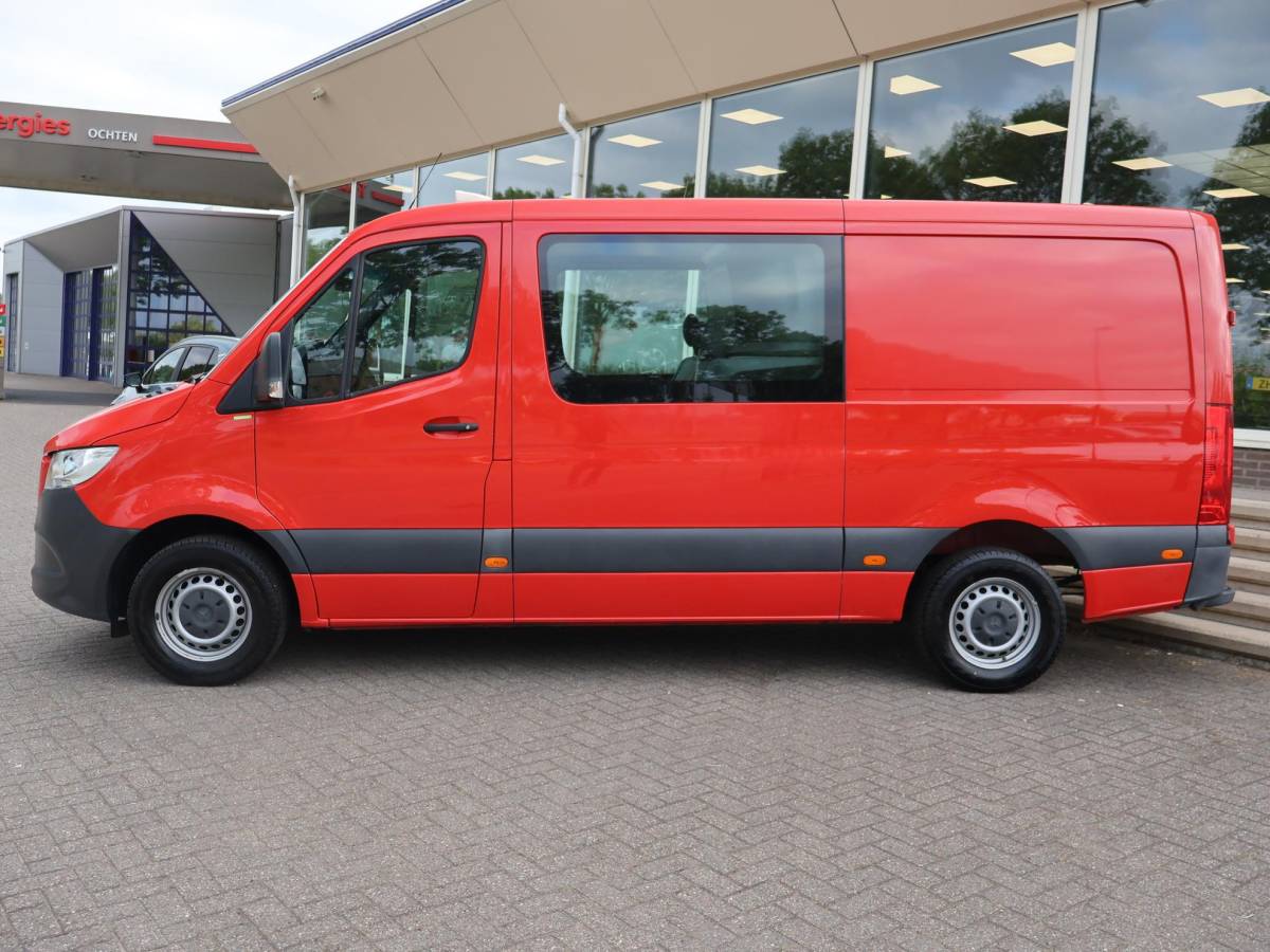 Mercedes-Benz Sprinter Mercedes-Benz Sprinter 2.2 CDI AUT. L2H1 DUBBEL CABINE *44.387 KM* + APPLE CARPLAY | CAMERA | CRUISE | 5-PERS.