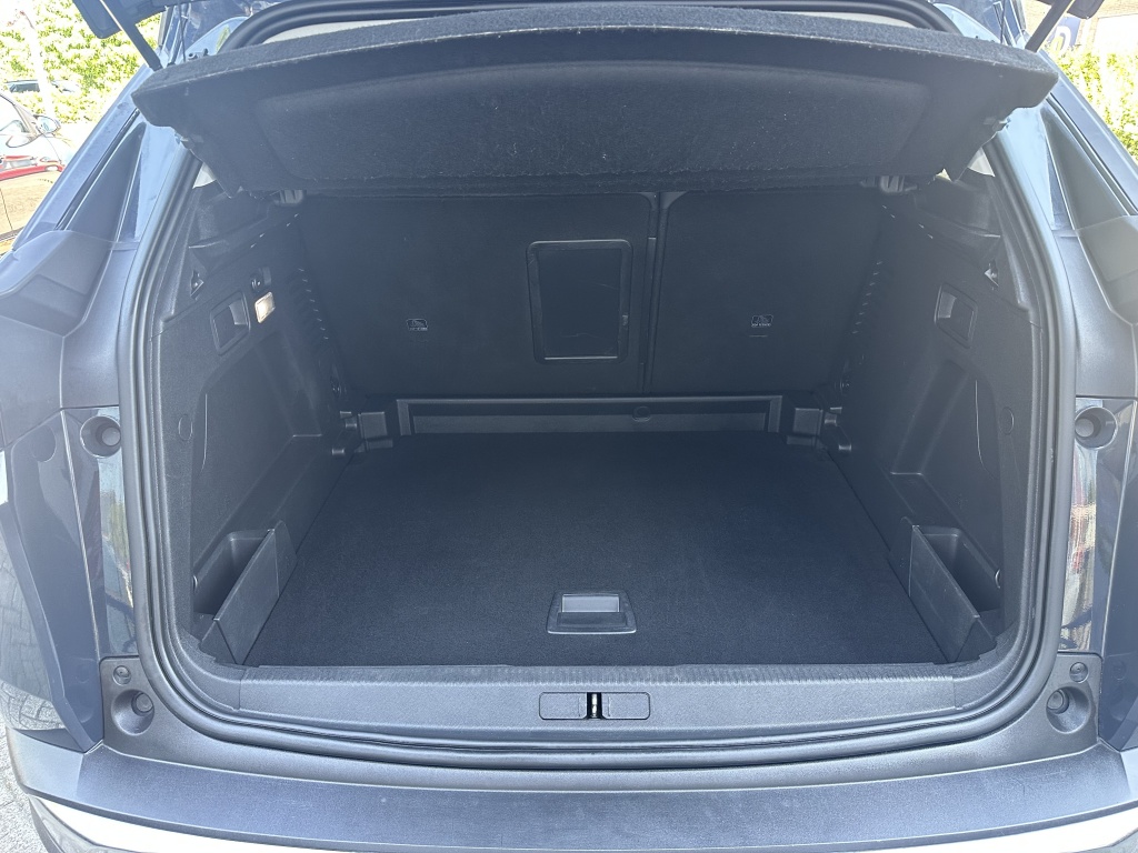 Peugeot 3008 Peugeot 3008 1.2 130 PK Allure | Dealer Onderhouden | Nieuwe distributieriem