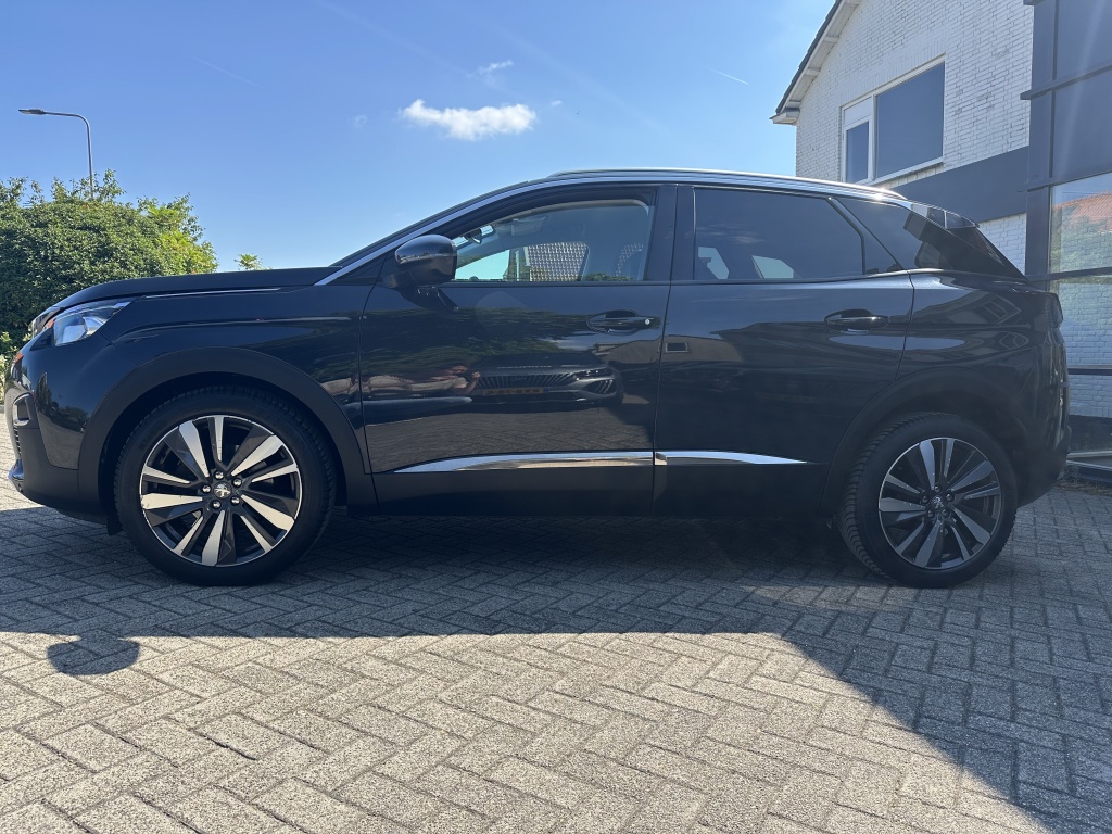 Peugeot 3008 Peugeot 3008 1.2 130 PK Allure | Dealer Onderhouden | Nieuwe distributieriem