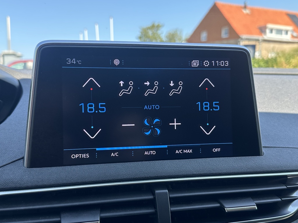 Peugeot 3008 Peugeot 3008 1.2 130 PK Allure | Dealer Onderhouden | Nieuwe distributieriem