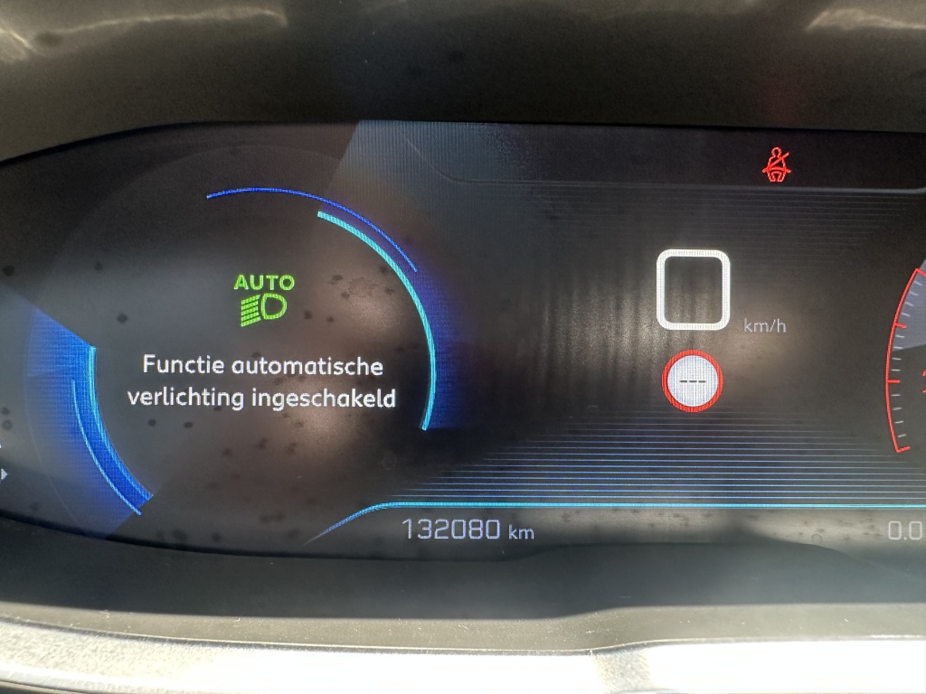 Peugeot 3008 Peugeot 3008 1.2 130 PK Allure | Dealer Onderhouden | Nieuwe distributieriem