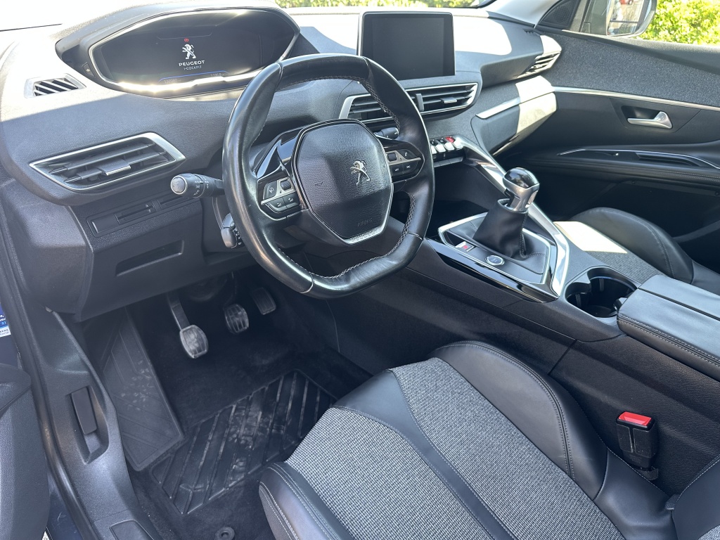 Peugeot 3008 Peugeot 3008 1.2 130 PK Allure | Dealer Onderhouden | Nieuwe distributieriem